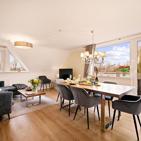Ferien-Apartment Eisvogel Im Naturschutzgebiet Mit Privatstrand フリードリヒスハーフェン エクステリア 写真