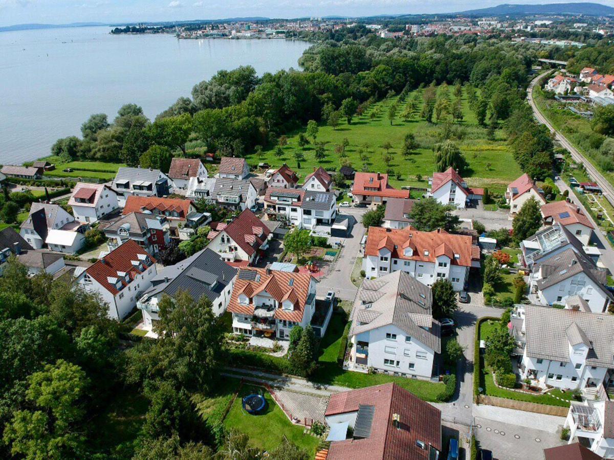 Ferien-Apartment Eisvogel Im Naturschutzgebiet Mit Privatstrand フリードリヒスハーフェン エクステリア 写真